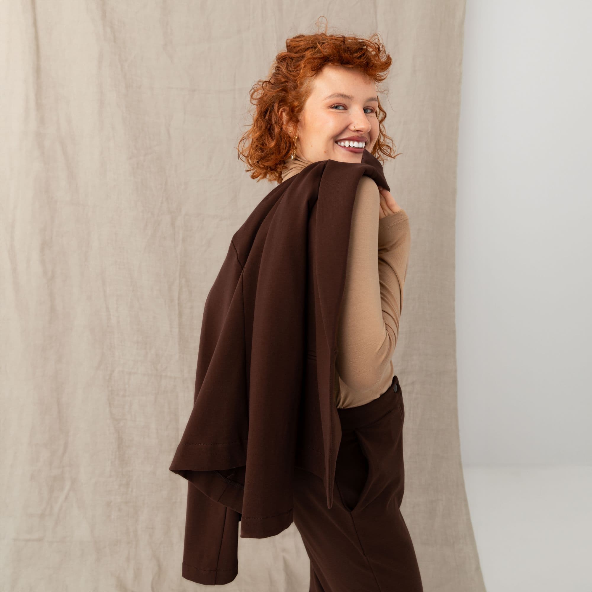 mocha mousse kolor 2025